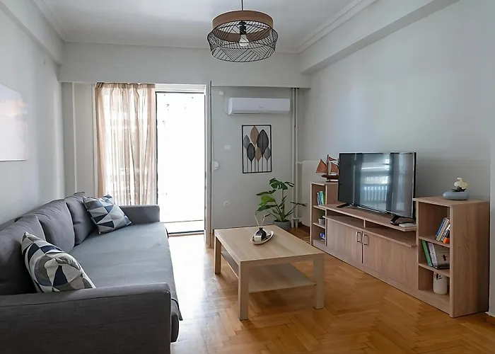 Entire Apt, 3Rd Floor, 1 Bedroom, With Balcony